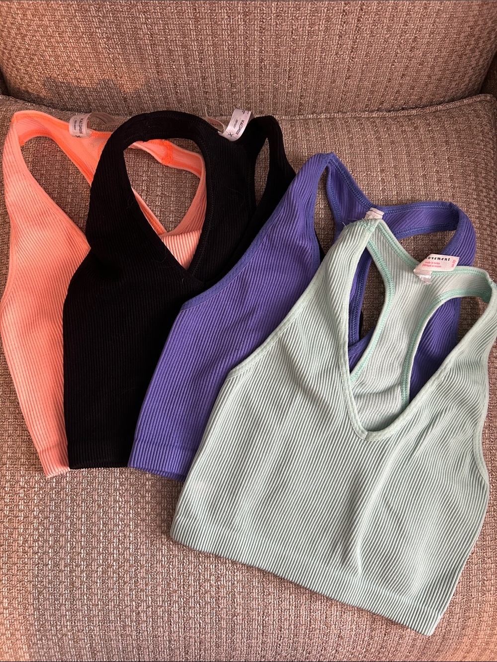 Free People Tanks (4) S/XS